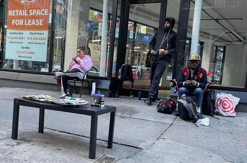  ‘Coke’ dealers boldly peddle drugs on sidewalks of Broadway