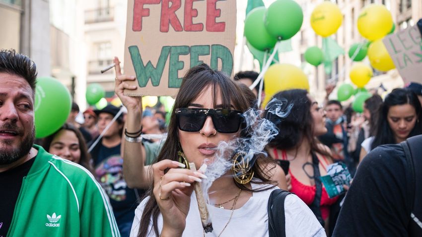  Biden’s Weed Pardon Won’t Get Anyone Out of Prison—But It’s Still a Huge Deal