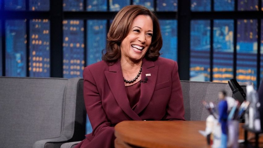  Harris gushes over Biden on late-night, Brett Favre speaks out about fraud scandal and more top headlines