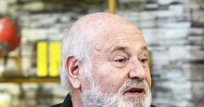  Rob Reiner Claims Trump ‘Directly’ Responsible for Attack on Paul Pelosi, Calls for Indictment