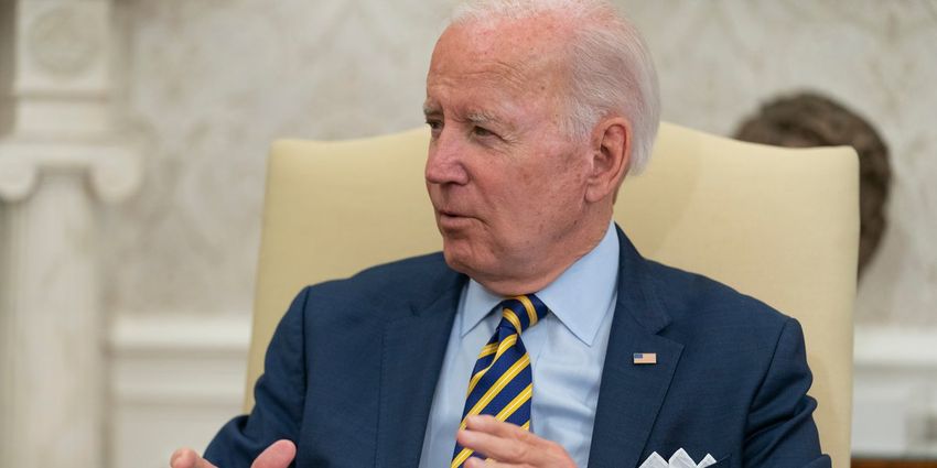  Biden pardons thousands for ‘simple possession’ of marijuana