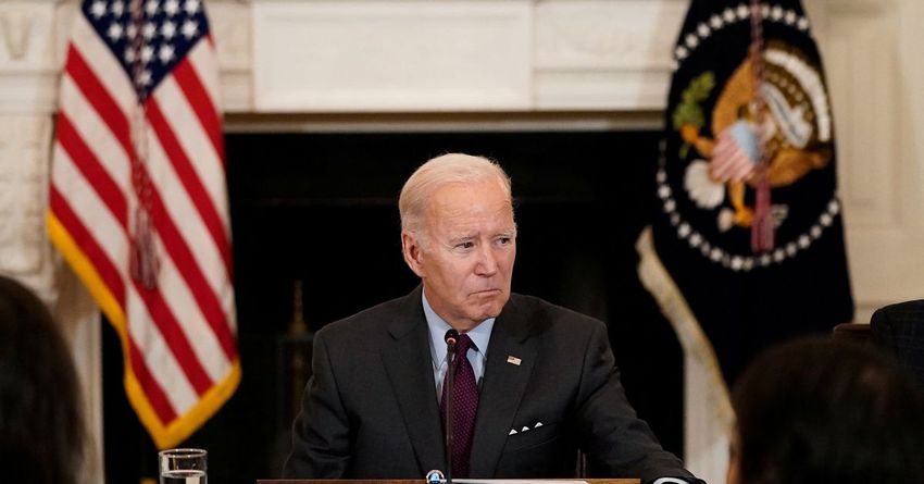  Biden overhauls U.S. policy on marijuana, pardons prior federal offenses – Reuters