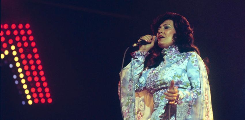  Loretta Lynn was more than a great songwriter – she was a spokeswoman for white rural working-class women