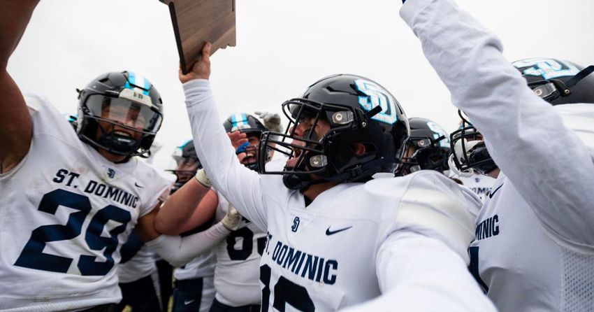  St. Dominic embraces frigid conditions, beats Hazelwood East to capture Class 4 district title