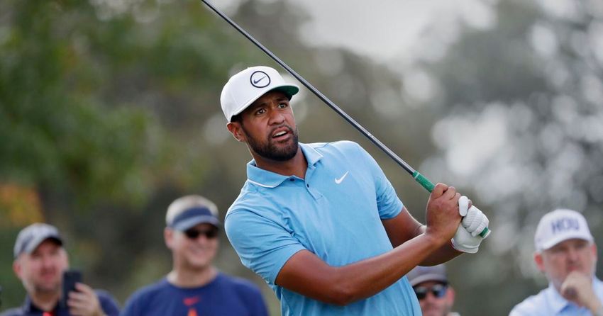  Finau ties career low with 62 for early lead in Houston Open