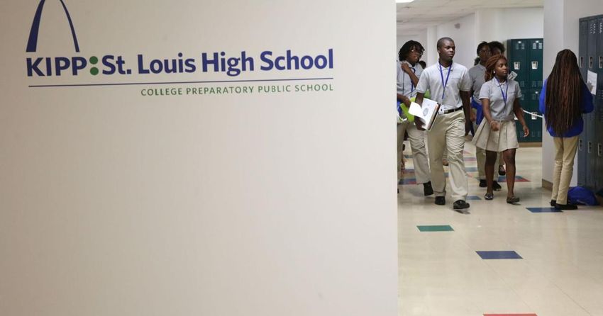  Teachers at KIPP High School vote to unionize in a first for St. Louis charter schools