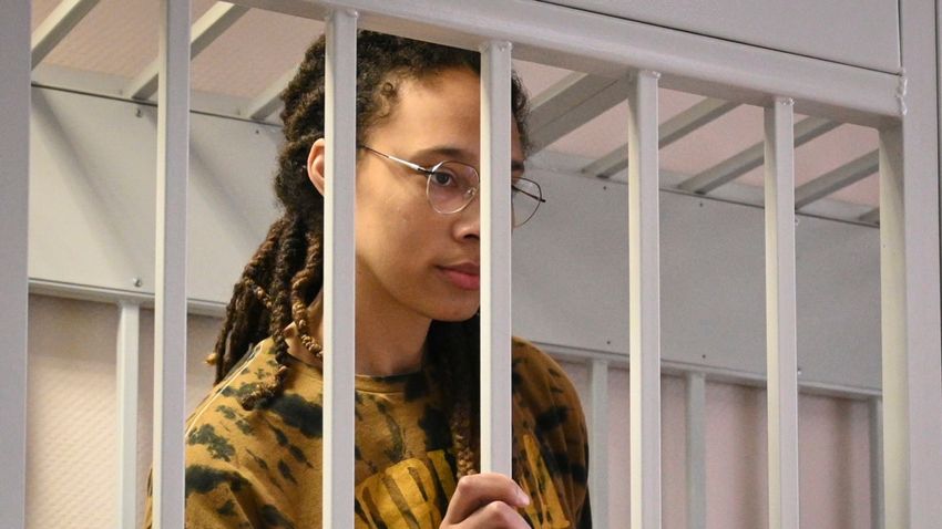  Griner Sent to Russian Penal Colony to Serve Sentence