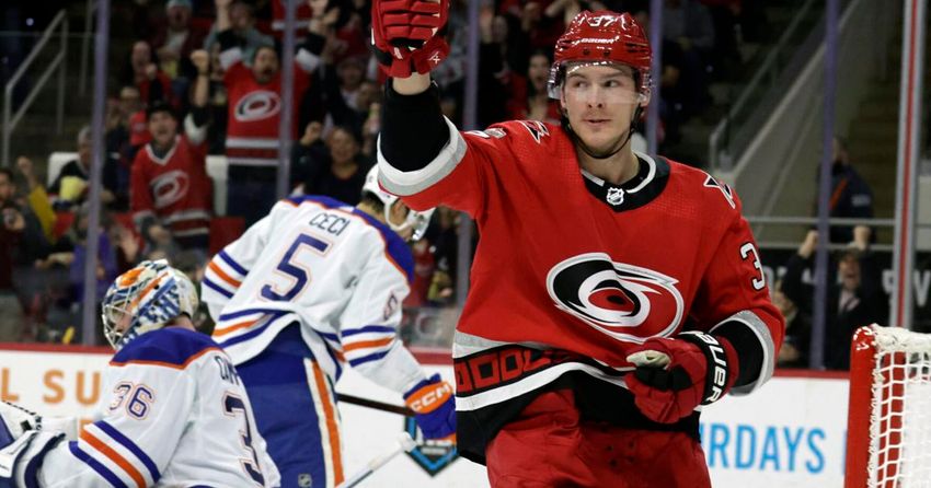  Svechnikov’s hat trick carries Hurricanes past Oilers 7-2