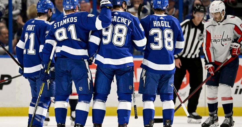  5 Lightning players score in overtime win over Stars