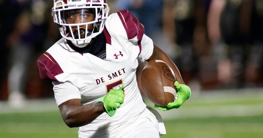  Football notebook: De Smet crashes Class 6 semifinals; East Side returns to mascot-less Lemont