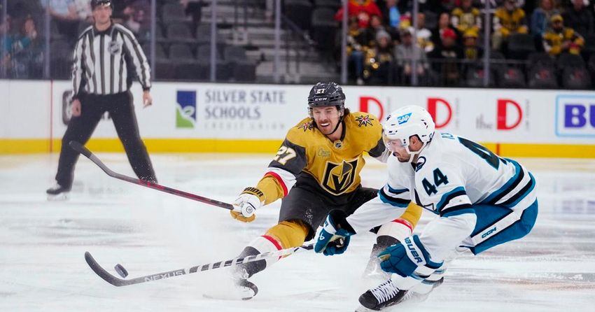  Meier puts Sharks ahead to stay in 5-2 win over Vegas