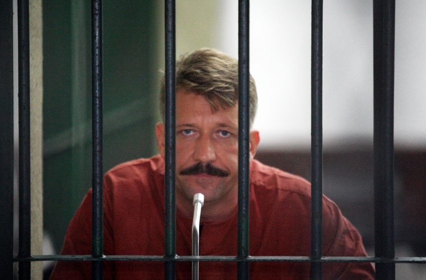  Viktor Bout Says West Wants to ‘Destroy’ Russia as He Returns After Swap