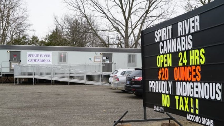  OPP cannabis enforcement unit ‘looking into’ unlicensed Indigenous store in London