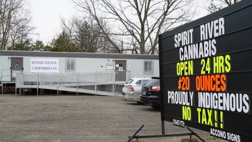  This Indigenous cannabis shop in London, Ont., could be major test for Ontario’s pot retail laws