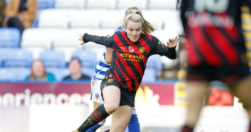  Lionesses star Lauren Hemp reflects on “incredible” year during Christmas break