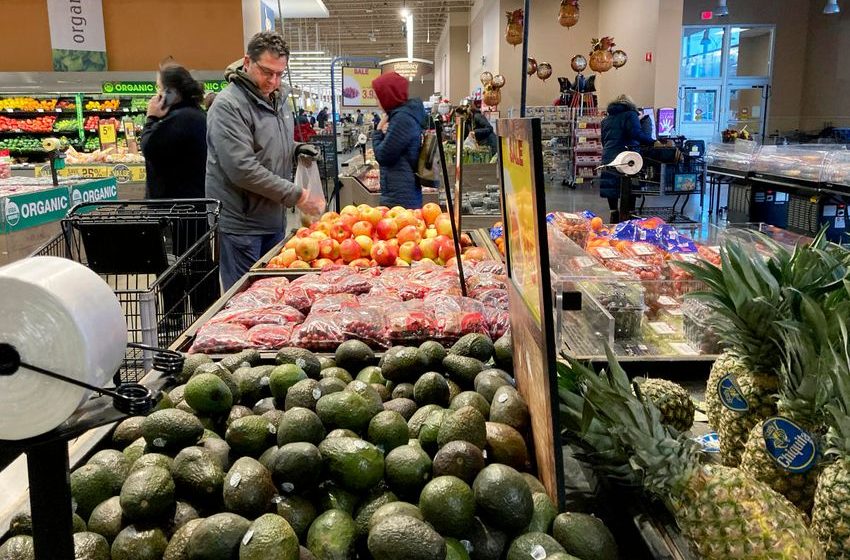  Inflation eased slightly to 6.8% in November, as food prices continue to soar – Yahoo Canada Finance