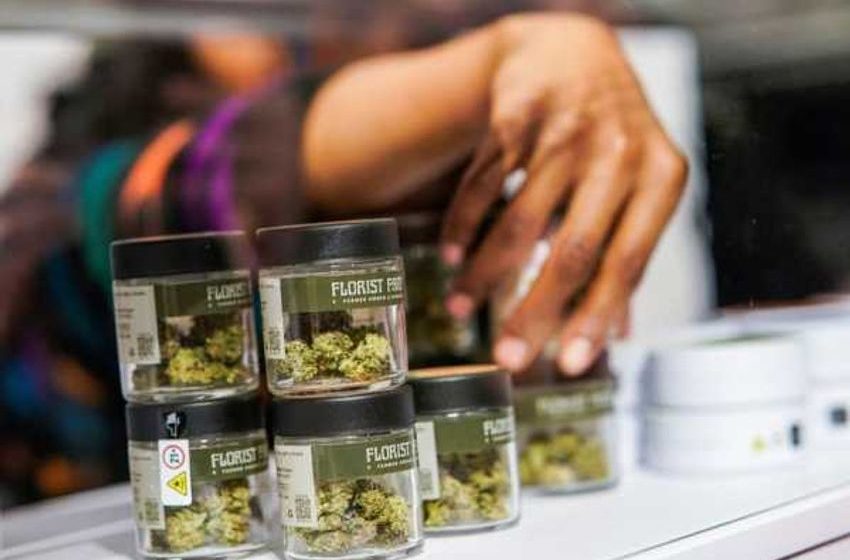  New York’s first legal recreational marijuana shop opens