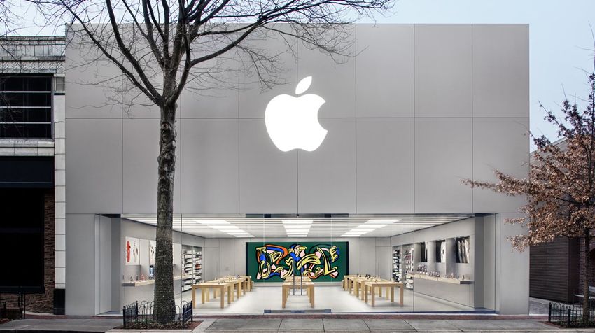  Crime blotter: Apple Store robbed with semiautomatic gun