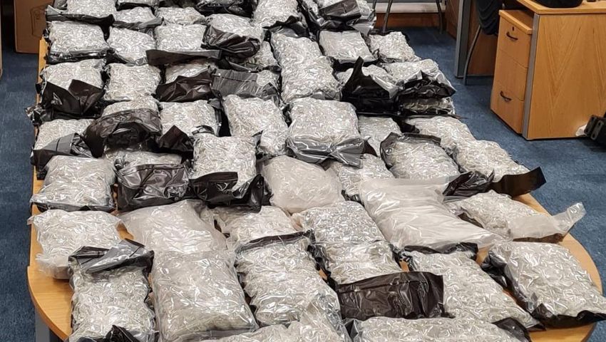  Man (20s) arrested as gardaí seize cannabis worth €1m in Dundalk