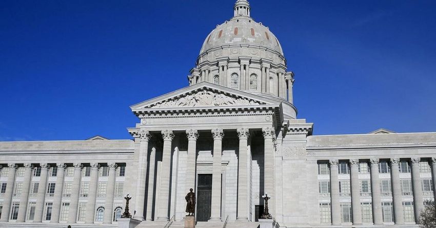  Two Missouri lobbyists — both felons — team up to help people getting out of prison