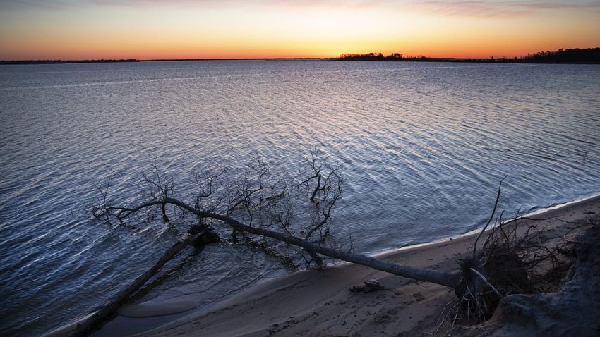  2 construction workers save man whose kayak overturned in Barnegat Bay