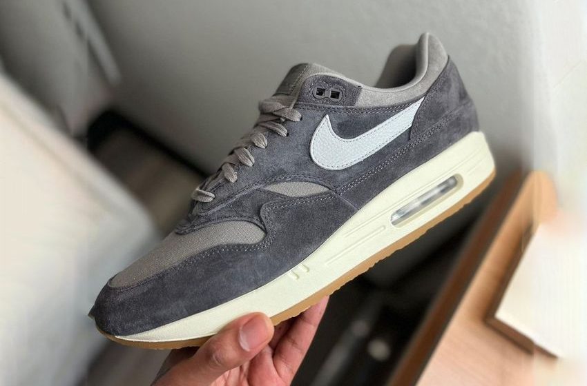  A Nike Air Max 1 PRM Crepe in “Soft Grey” Is on the Way