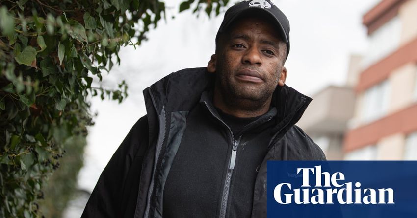  ‘I’m punished again and again’: father barred from UK fights to get home to his son