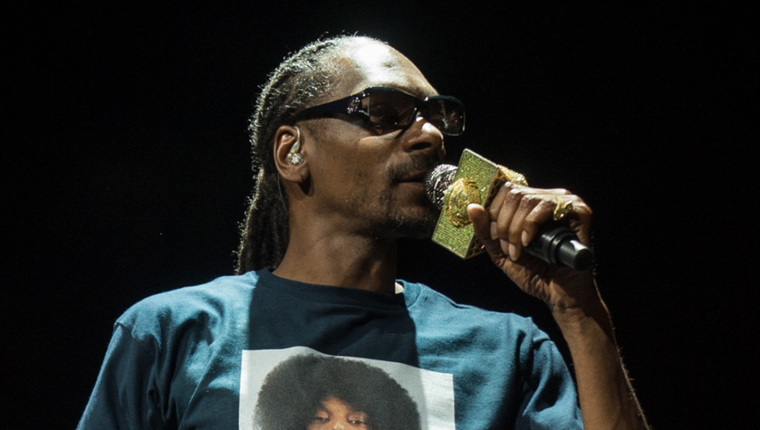  Snoop Dogg Once Offered Features In Exchange For Weed In Korea, Says Ben Baller