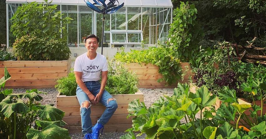  Toronto man leaves job to launch food startup that’s been selling out