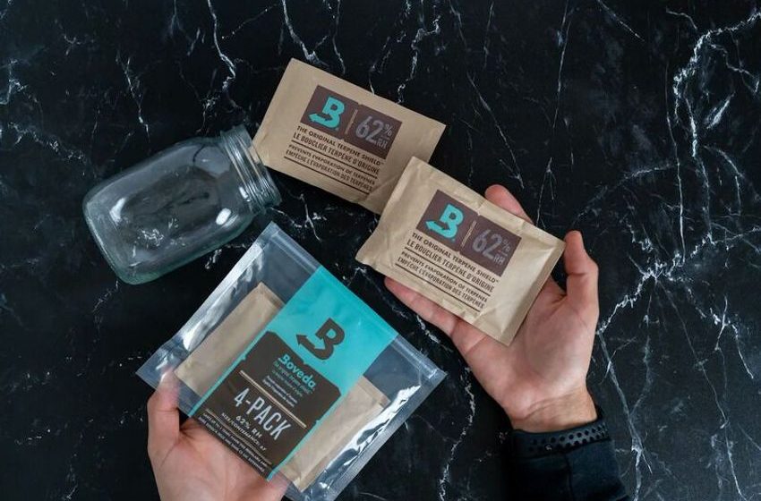  Freshness-Prolonging Cannabis Packaging – Boveda’s Original Terpene Shield™ Sachets Maintain Quality (TrendHunter.com)