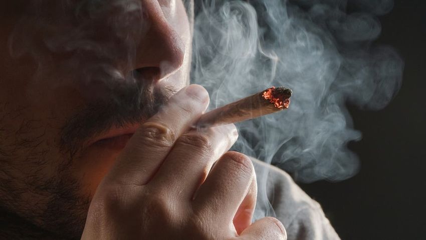  Cannabis addiction appears to have ‘serious’ long-term effect in young men