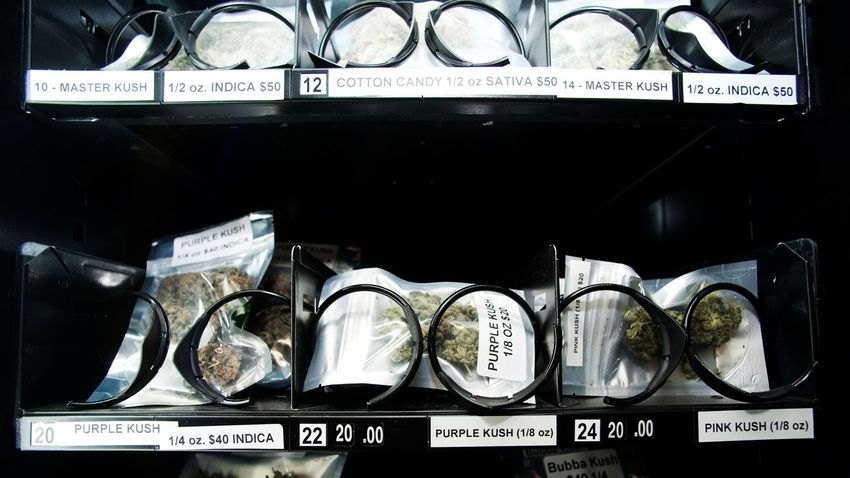  Up in smoke: Detroit man running marijuana vending machine pleads guilty to keeping illegal arsenal at home