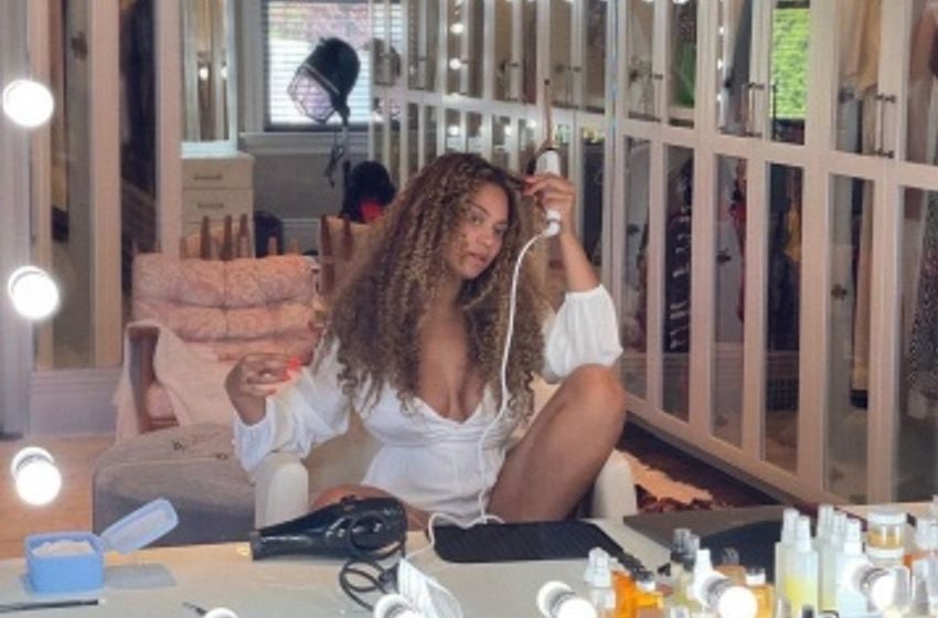  Beauty BEY-Hind the Scenes: Is Beyoncé About to Drop a Game-Changing Beauty & Hair Care Collection?