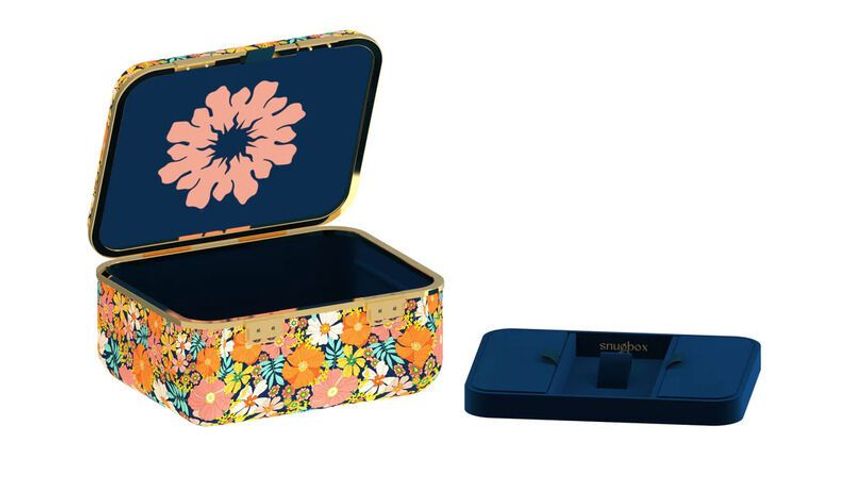  Ultra-Stylish Cannabis Safety Boxes – Snugbox Boasts a Variety of Luxurious Designs (TrendHunter.com)