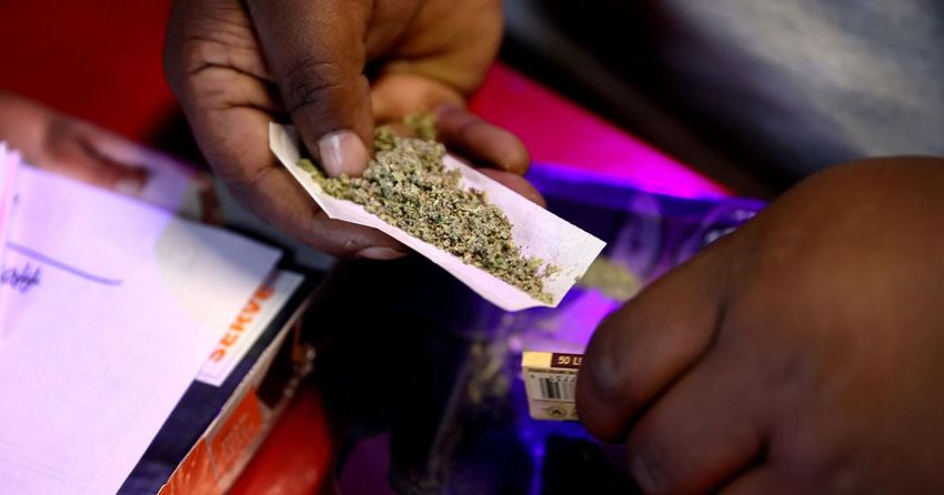  Would you allow pot lounges in St. Louis County? Residents and leaders mull the idea.