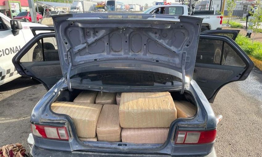  Tepatitlán, Jalisco: The Trunk Of The “Tsurito” Was Full Of Marijuana.