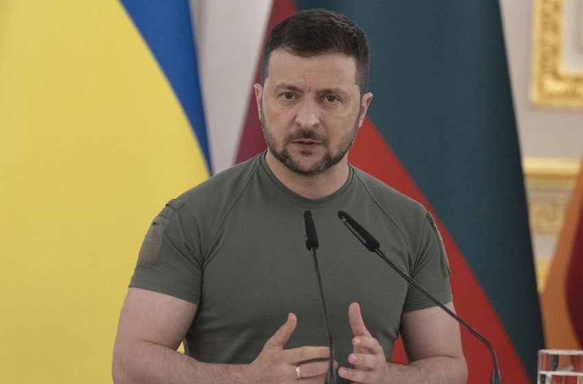  Zelenskiy Urges NATO to Disregard Kremlin on Ukraine Membership