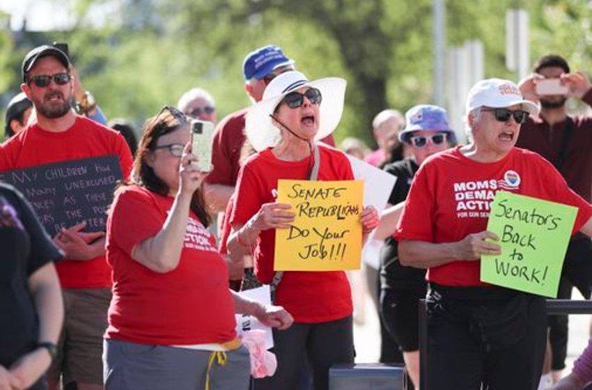  Oregon’s six-week GOP walkout over bills on abortion and guns could end soon