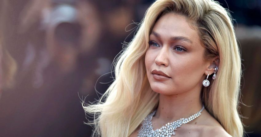  Gigi Hadid arrested in Cayman Islands for possession of marijuana