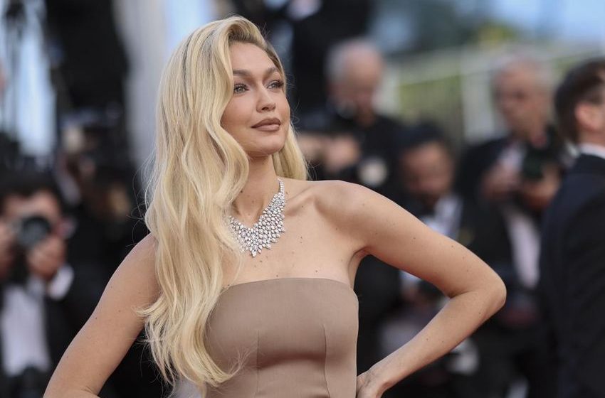  Gigi Hadid Detained Over Weed