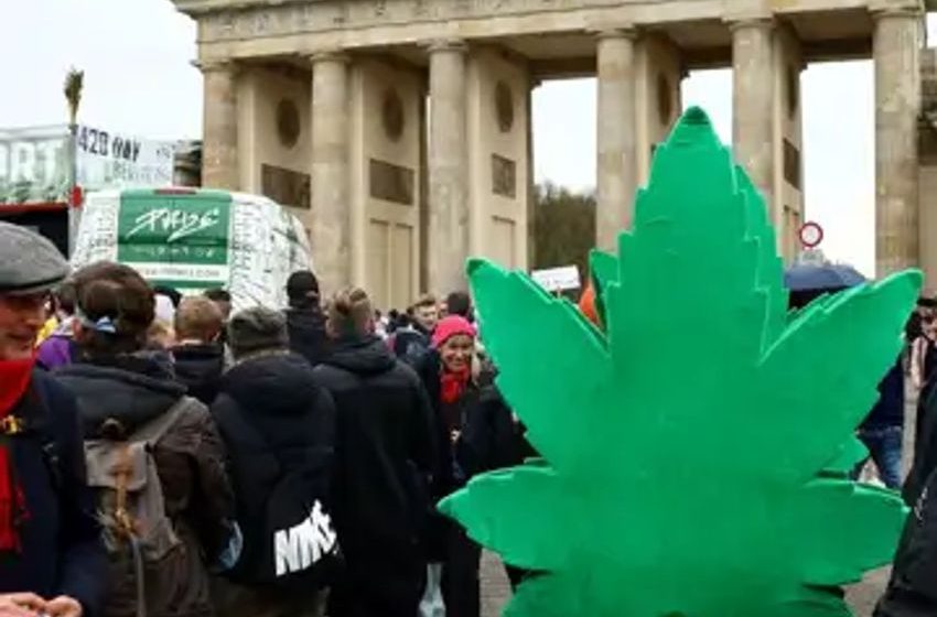  German cabinet OKs landmark bill over legal cannabis use