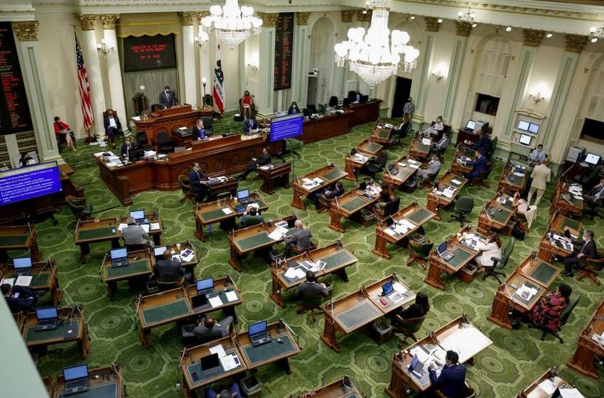  From Chemicals in Food to Cannabis Cafes: California Lawmakers Slog Through Cascade of Bills Before End of Legislative Session