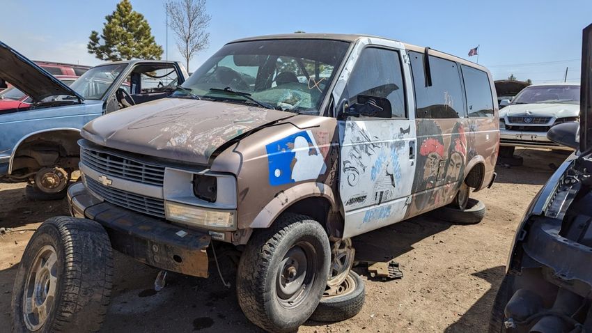  Junkyard Gem: 1998 Chevrolet Astro Art Van