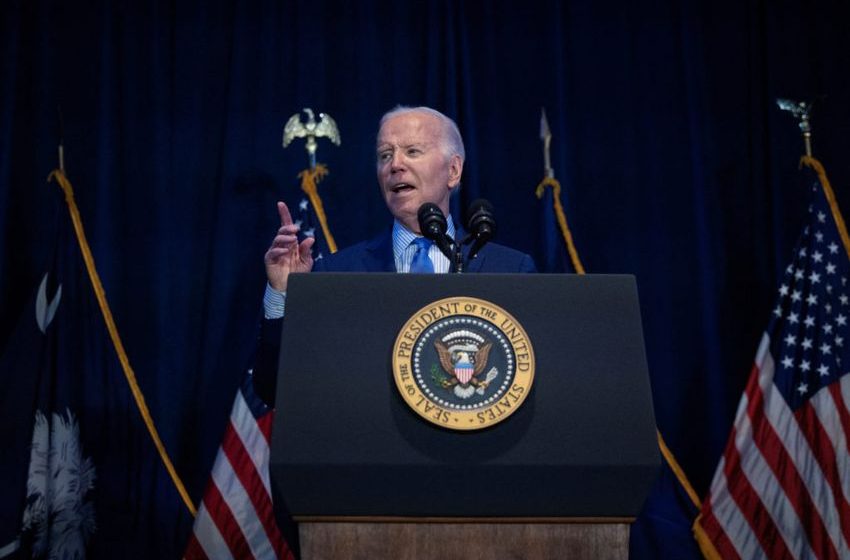  Biden heads to Florida for campaign stops