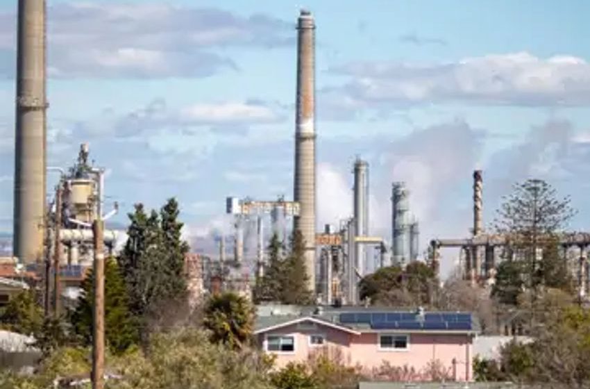  Flaring reported at Martinez Refining Company facility