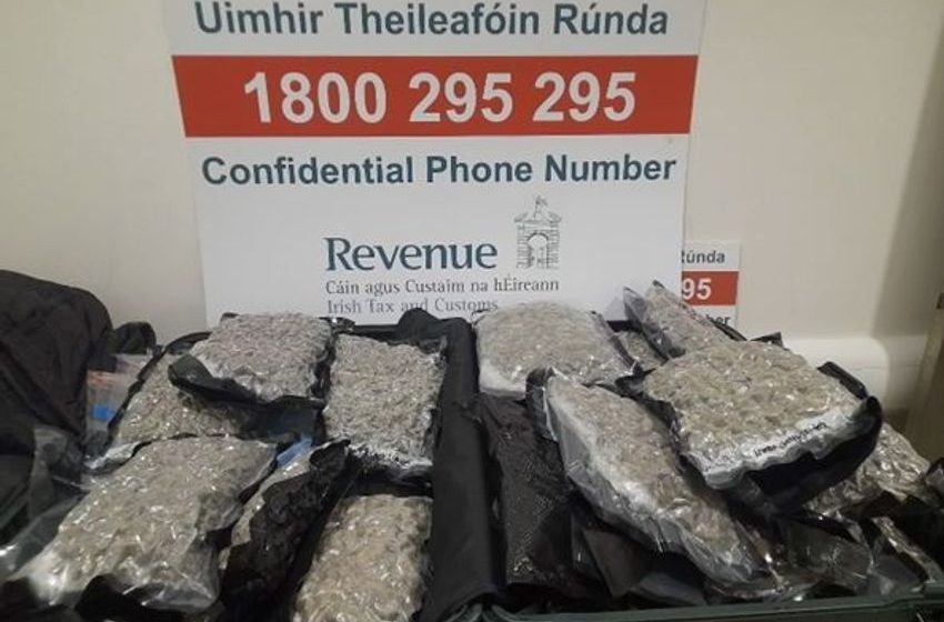  Gardaí arrest man (30s) after cannabis worth €280,000 seized at Dublin Airport