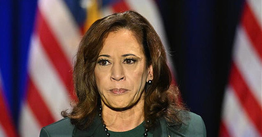  Kamala Harris Says ‘Nobody’ Should Be Jailed for ‘Smoking Weed,’ Despite Prosecuting Nearly 2K Marijuana Cases