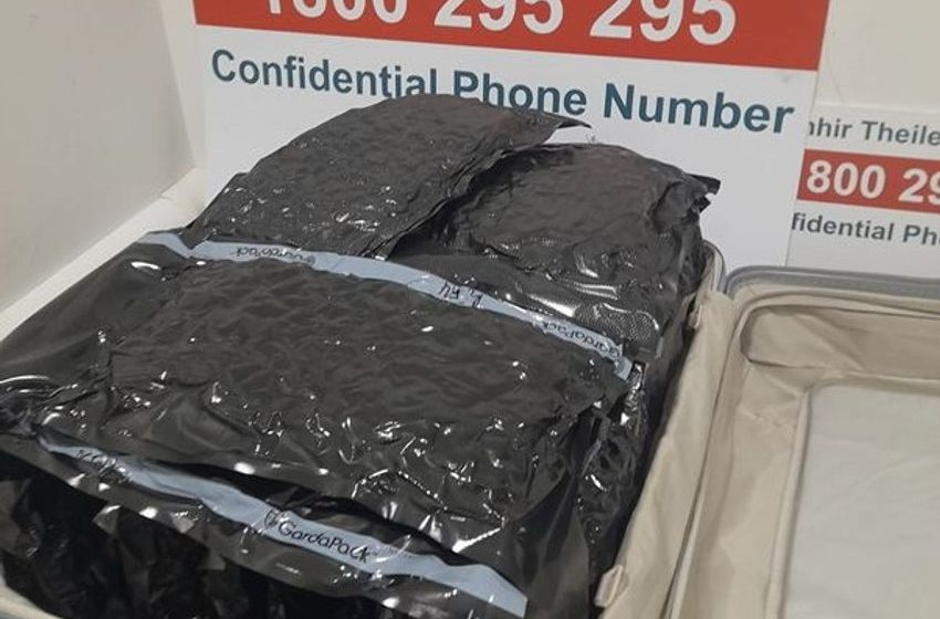  Teen charged after €330k worth of cannabis found in luggage at Dublin Airport