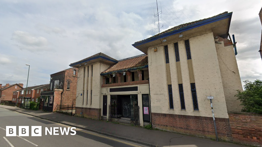  Police discover cannabis factory in abandoned cinema