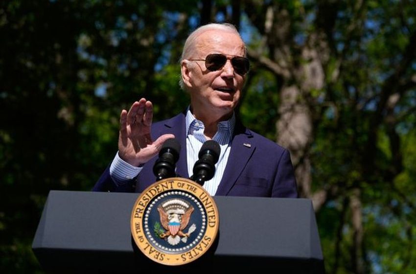  Joe Biden courts youth vote with move to reclassify marijuana